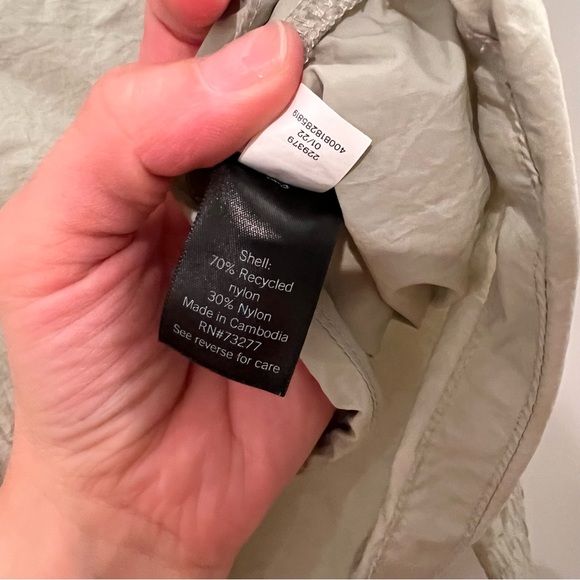 FLX Windbreaker Half Zip Pullover - Picture 6 of 7